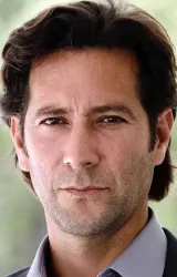 Генри Йен Кьюсик